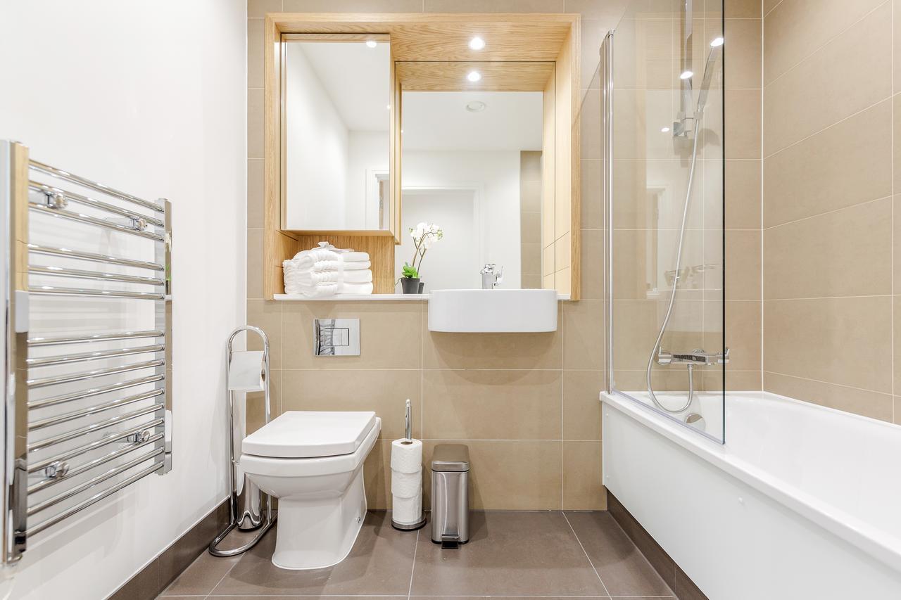 Luxury Stratford Apartment Londra Esterno foto