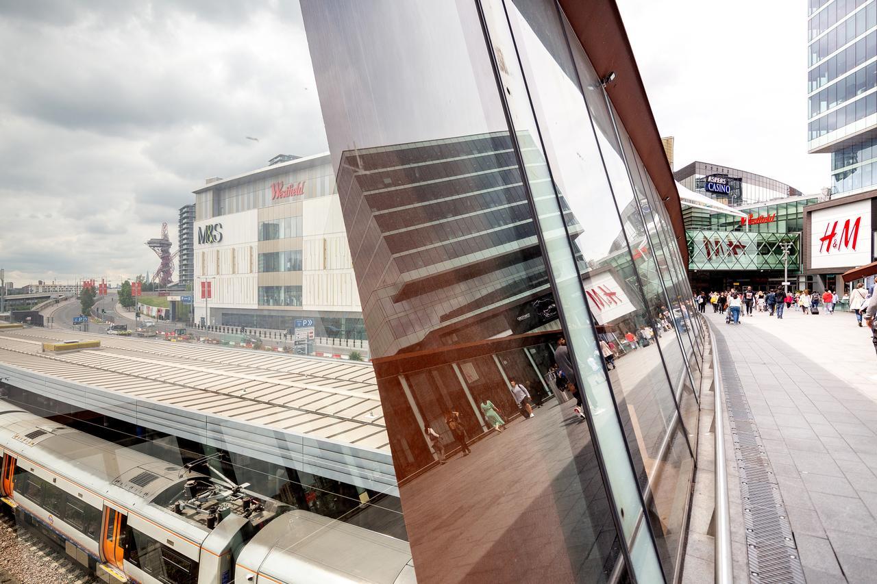 Luxury Stratford Apartment Londra Esterno foto
