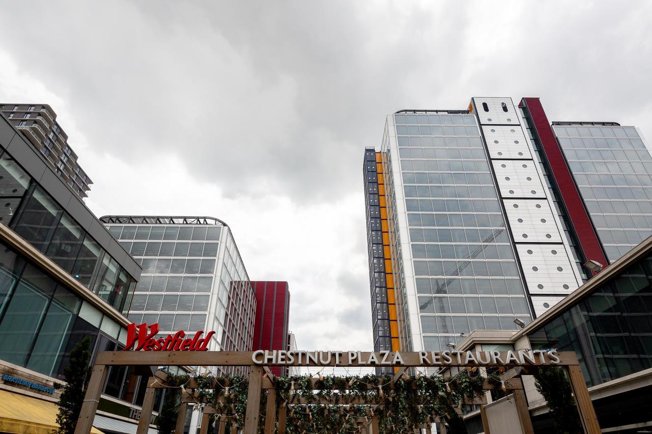 Luxury Stratford Apartment Londra Esterno foto
